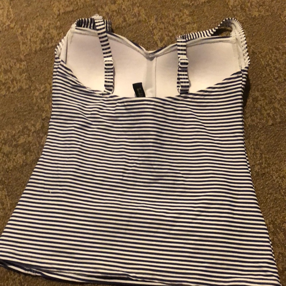 swim suit top - Picture 2 of 4